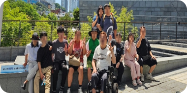 우리이웃장애인자립생활센터에서 진행하는 주간활동서비스 참여형 활동 중 체험ㆍ견학 사진1
